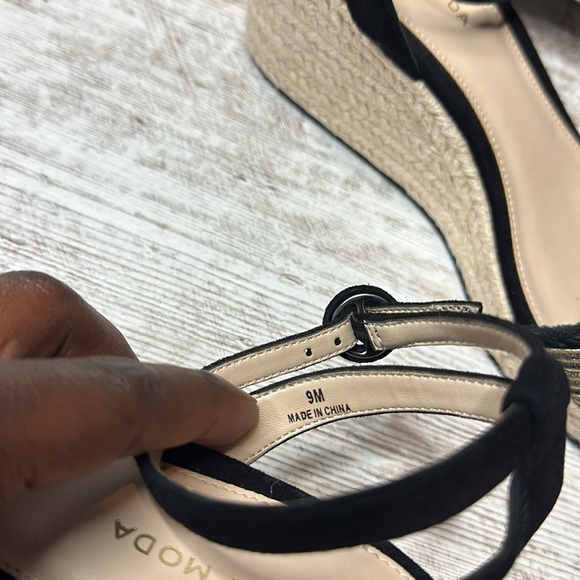 PELLE MODA KITINA WEDGE sz 9M - Picture 13 of 13